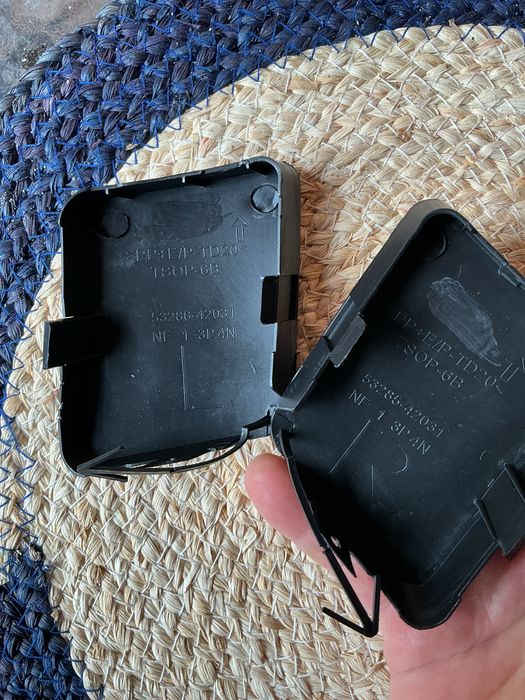 Колпак ковпак ковпачок заглушка бампера Toyota RAV4 XA30