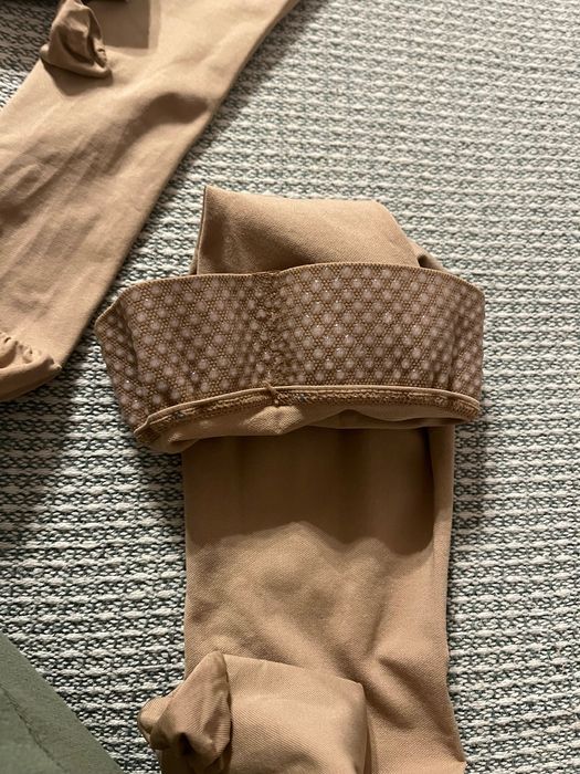 Pończochy uciskowe samonośne