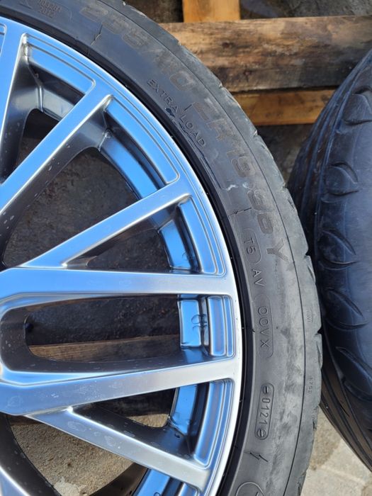 Opony letnie 235 40 r19