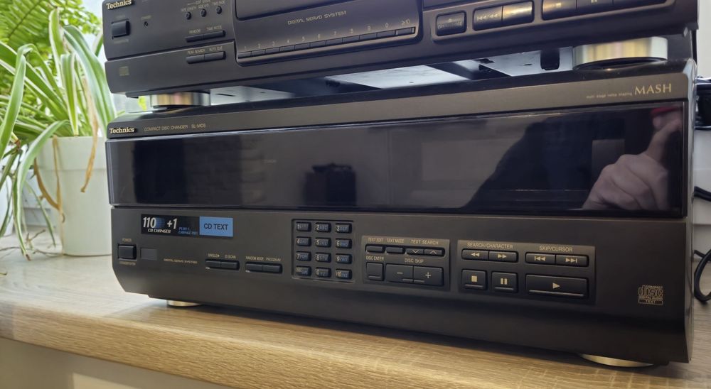 Technics SL-MC6 Zmieniarka 111 CD 110+1 CD CD Compact Legenda