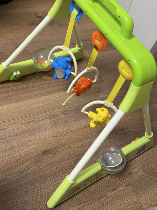 Рама з брязкальцями CHICCO  Щасливі джунглі