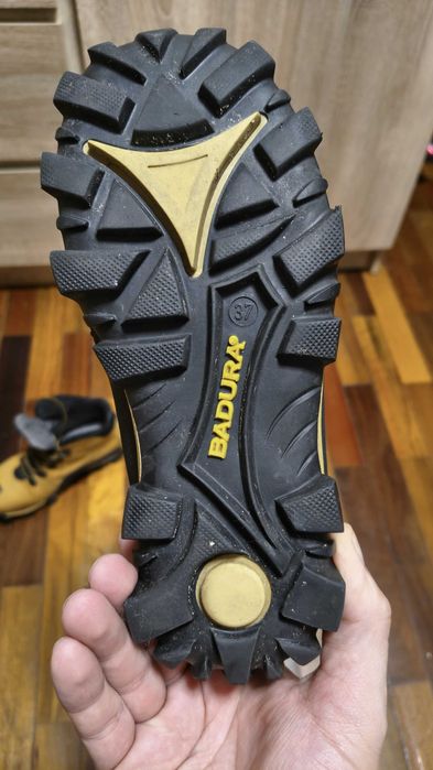 obuwie zimowe "badura" nr 37.