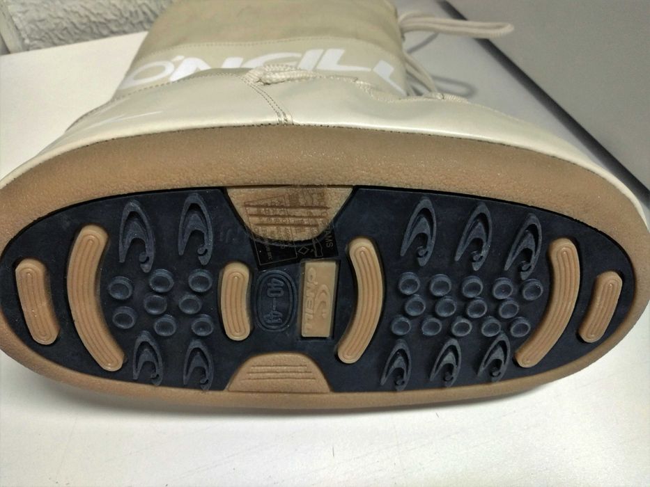 Botas de neve O'Neill ("après-ski") / 40-41 / "beige" / Novas