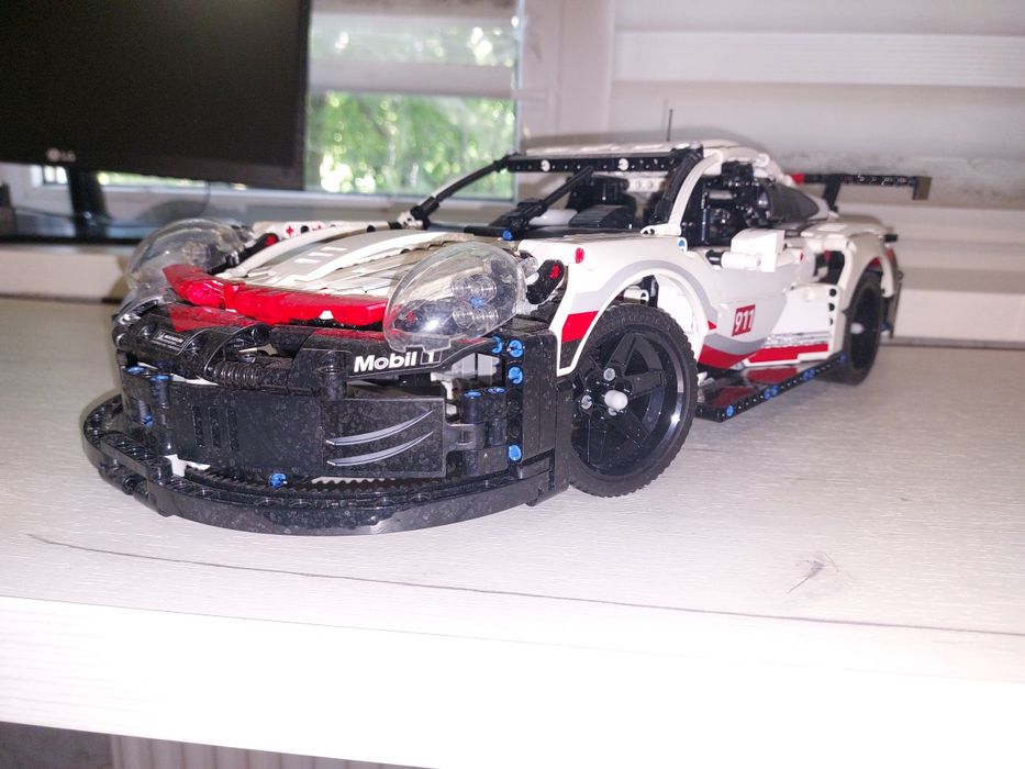 ОРИГИНАЛ Lego technic Porsche 911 rsr собранный