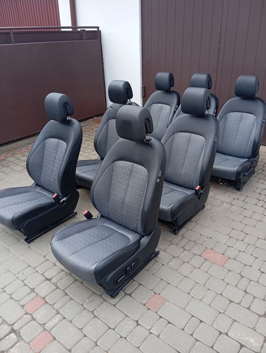 Автосидіння. Автосидушки. Автокрісла.Сидіння на авто. Сидушки.