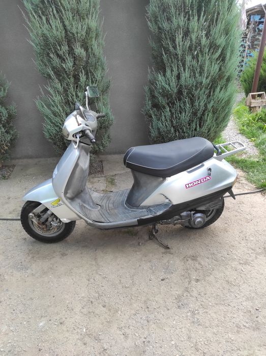 продам Honda lead 90