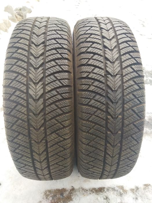 Продам зимнюю резину как новую 175/70R13