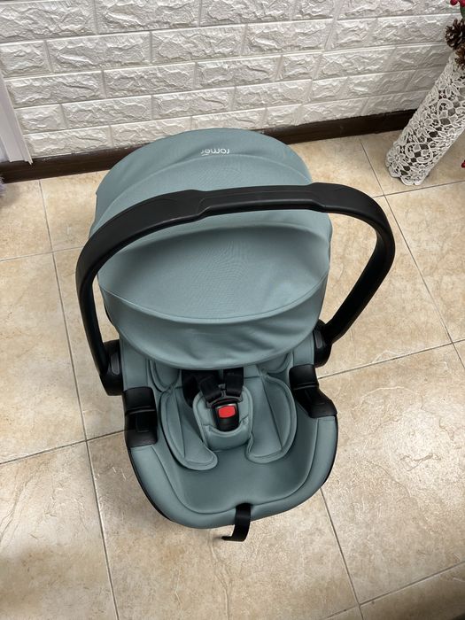 Автокрісло Britax Römer Baby-Safe 5Z Група 0+ (0-13 кг) автолюлька