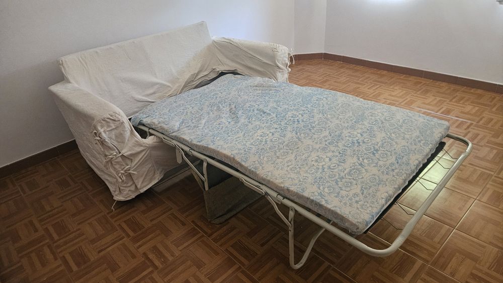 Sofá cama para desocupar