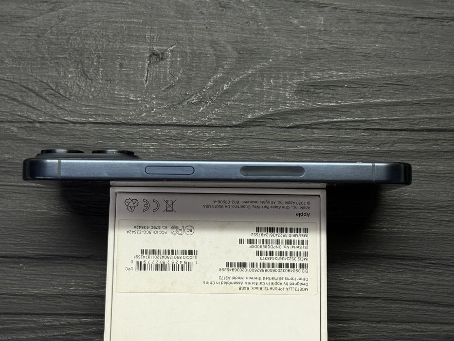 Под запчасти/восставноление iPhone 15 Pro 256gb Neverlock Trade-In/Oбмeн