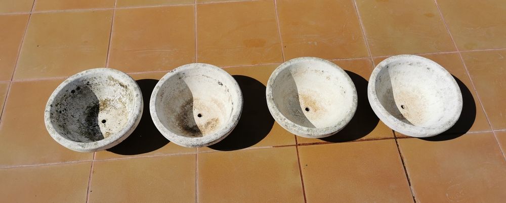 Conjunto de 4 Vasos / Bacias em Betão Britado – 33 cm Diâmetro