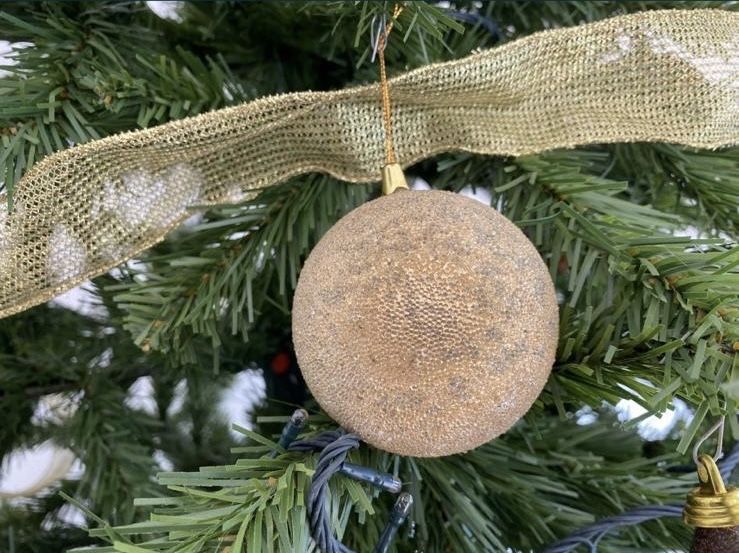 Árvore de natal com enfeites