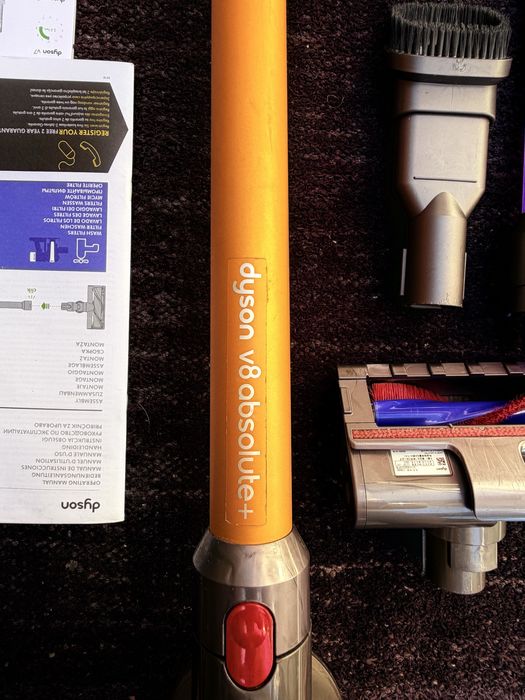 Dyson V8 Absolute