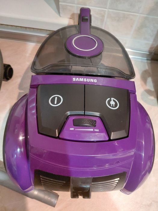 Пилосос для прибирання