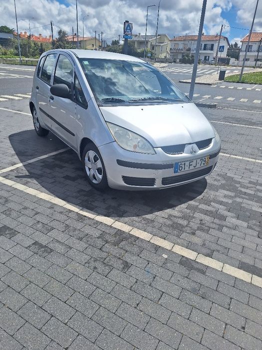 MITSUBISHI colt 1.1 ano 2008 5 portas