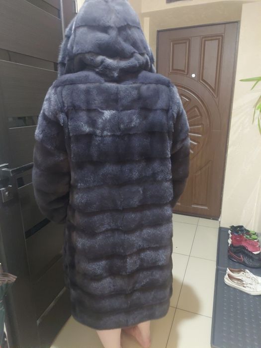 Шуба норка в идеальном состоянии