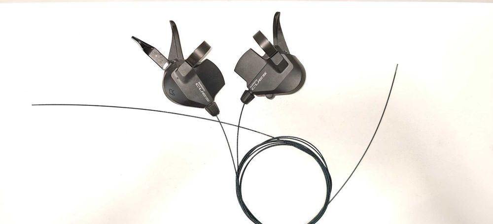 Manetki SHIMANO Cues SL-U4000 2x9 rzędów