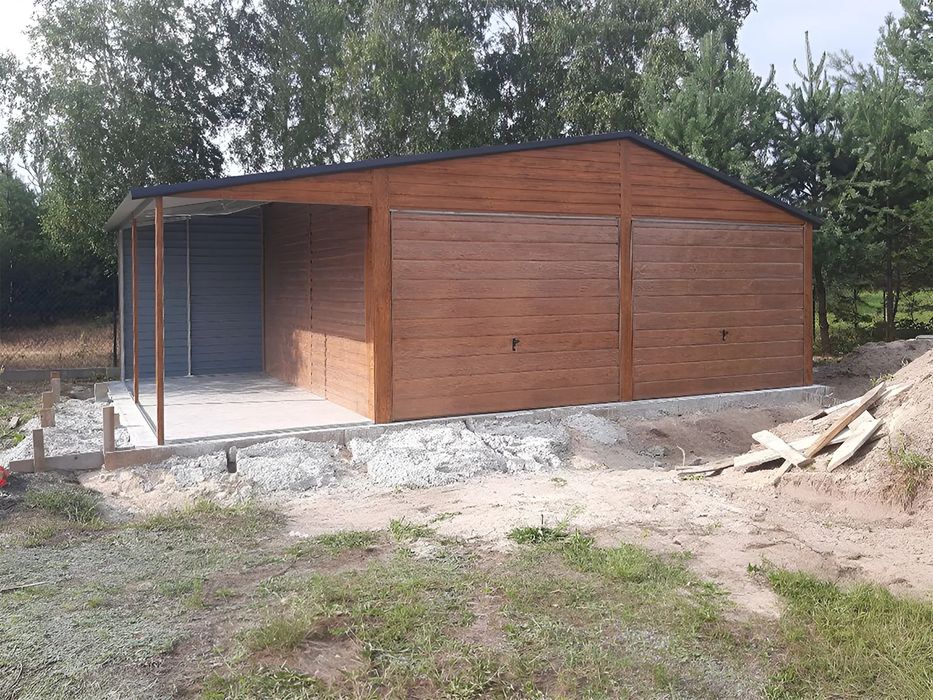 Garaż blaszany dwustanowiskowy 6x5 m wiata 2 m