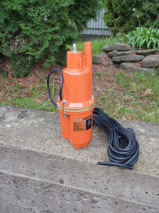 вибрационный насос малиш урожай дачник глубинный (ТІЛЬКИ ДОСТАВКА)