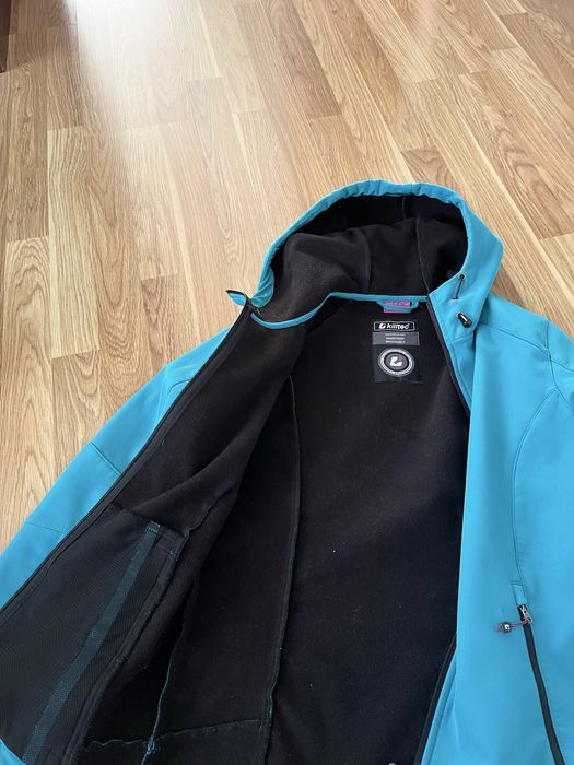 Куртка спортивна не промокаєма