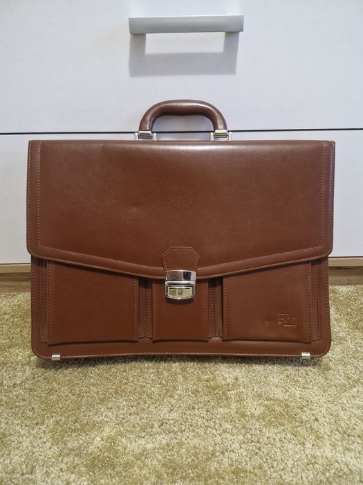 Skórzana teczka, aktówka