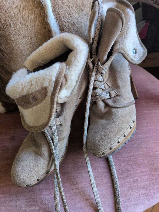 Botas de senhora da marca Prof - Nº 38