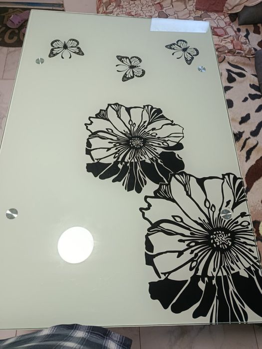 Продам стол , очень красивый!