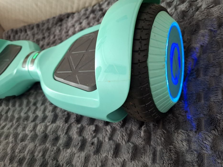 Deskorolka elektryczna hoverboard