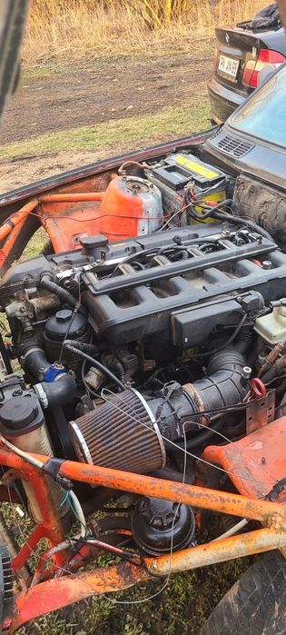 Двигун M52B20TU на BMW E30