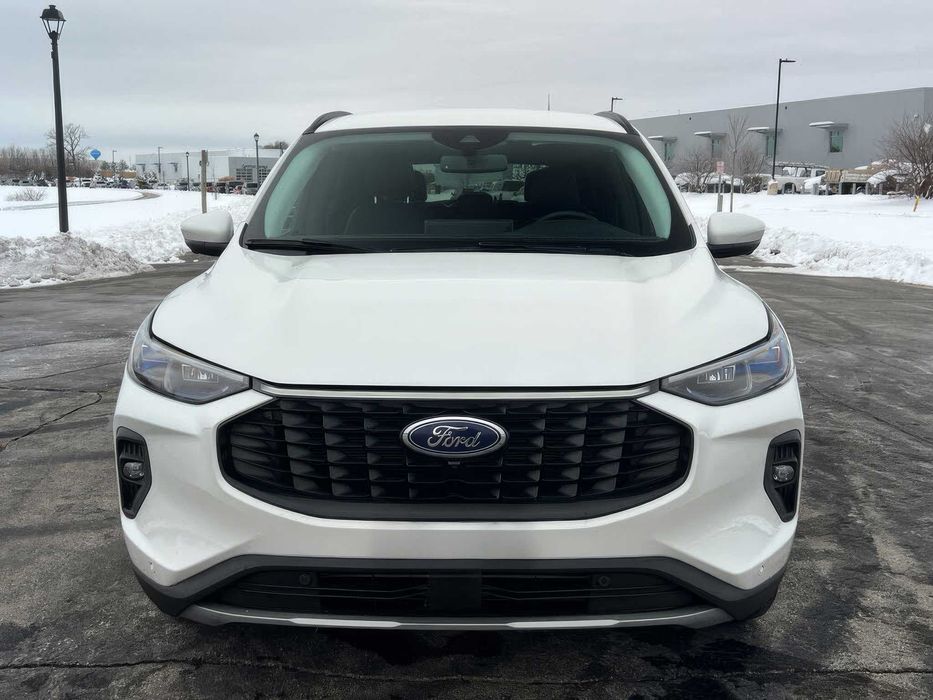 Ford Escape Platinum      2024