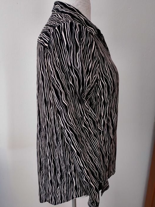 Moja garderoba. Elegancka bluzka koszulowa z wiskozy.