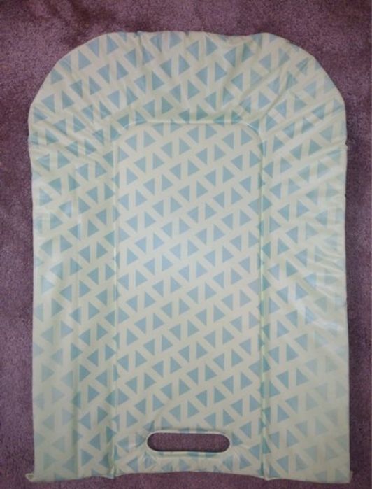 Colchão muda fraldas