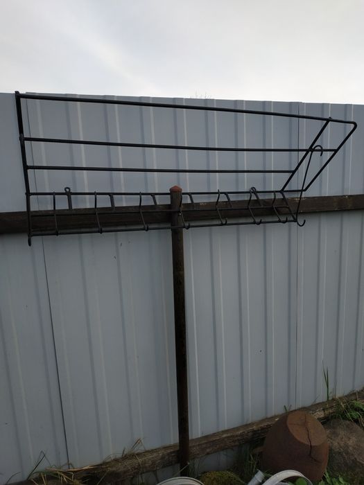 OKAZJA Kuty wieszak z półką metaloplastyka rękodzieło z PRL garderoba