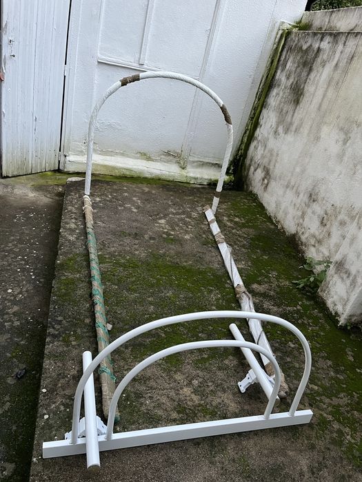 Cama solteiro sem colchao