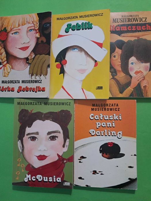 Musierowicz x 6  Córka Robrojka , Feblik , McDusia, Całuski...pakier
