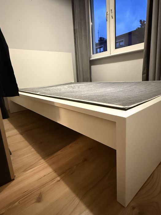 Łóżko malm ikea