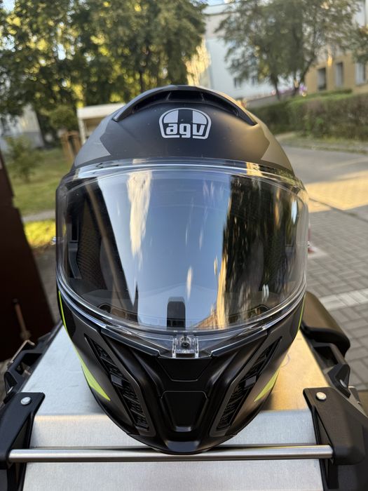 Kask AGV TOURMODULAR plus intercom INSYDE cardo