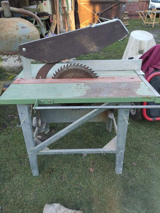 Piła stołowa cyrkularka krajzega