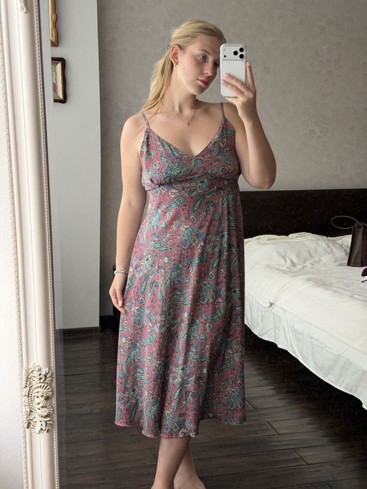 Платье цветное нежное