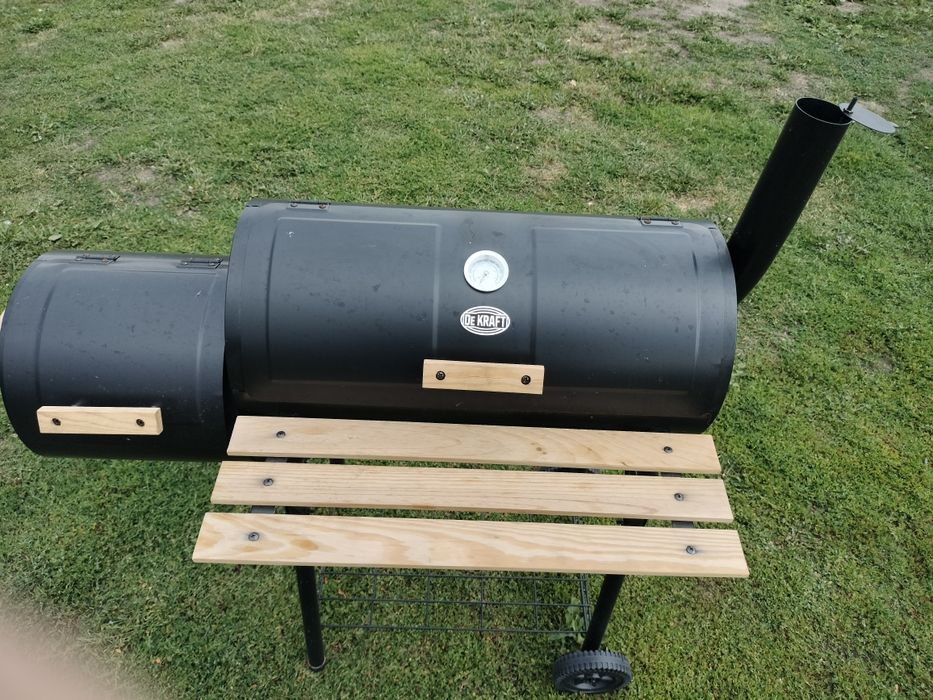 Sprzedam grill ogrodowy z funkcją wędzarni