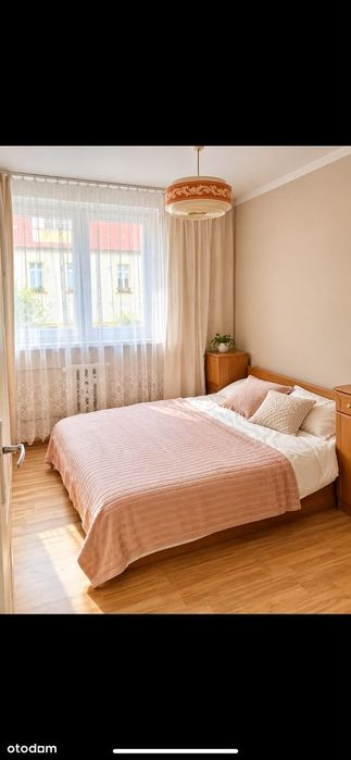 3 pokoje na 1 piętrze z cegły w sercu Żar