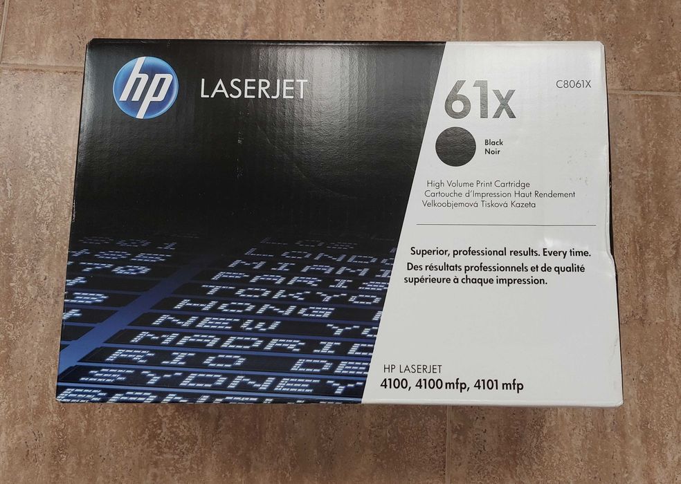 Toner hp Laserjet 61x Preto C8061X