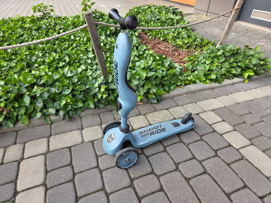 Hulajnoga i jeździk 2w1 Scoot and Ride
