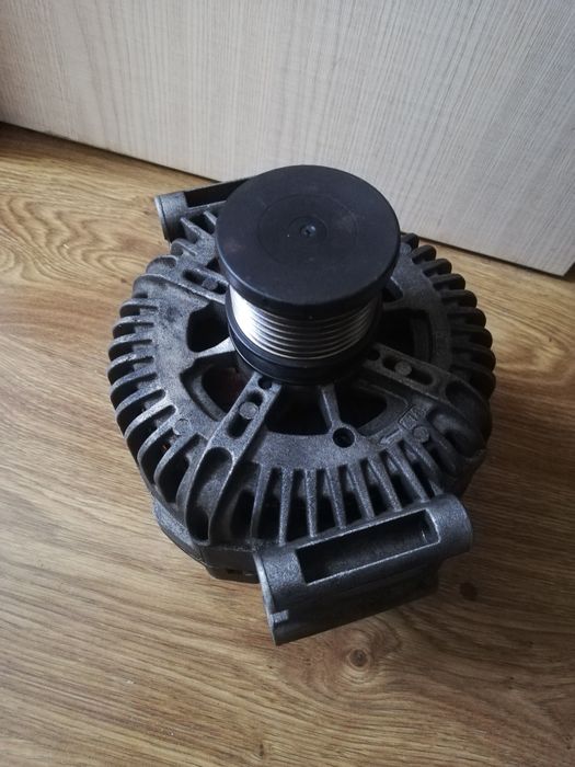 Alternator TG17C030  Mercedes W211 3.0 V6  w219, w203, sprinter