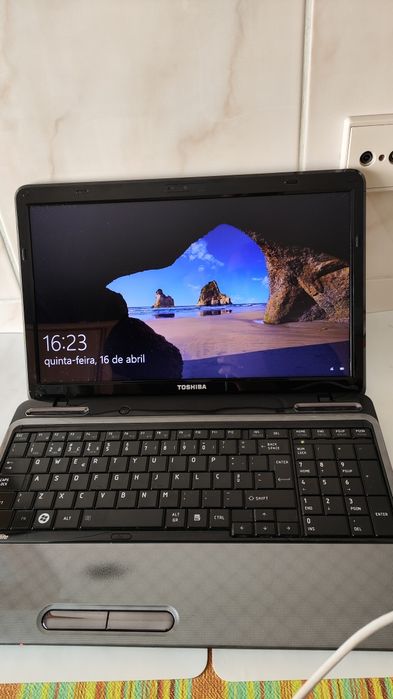 Toshiba satellite L755