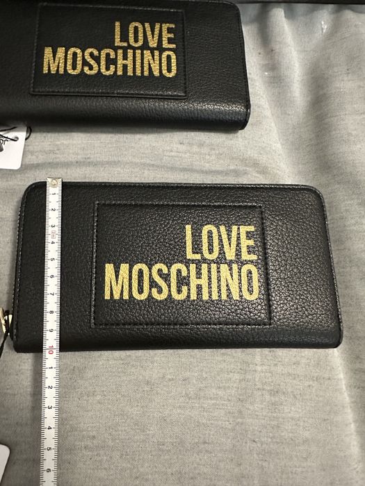 Черный кошелек LOVE MOSCHINO