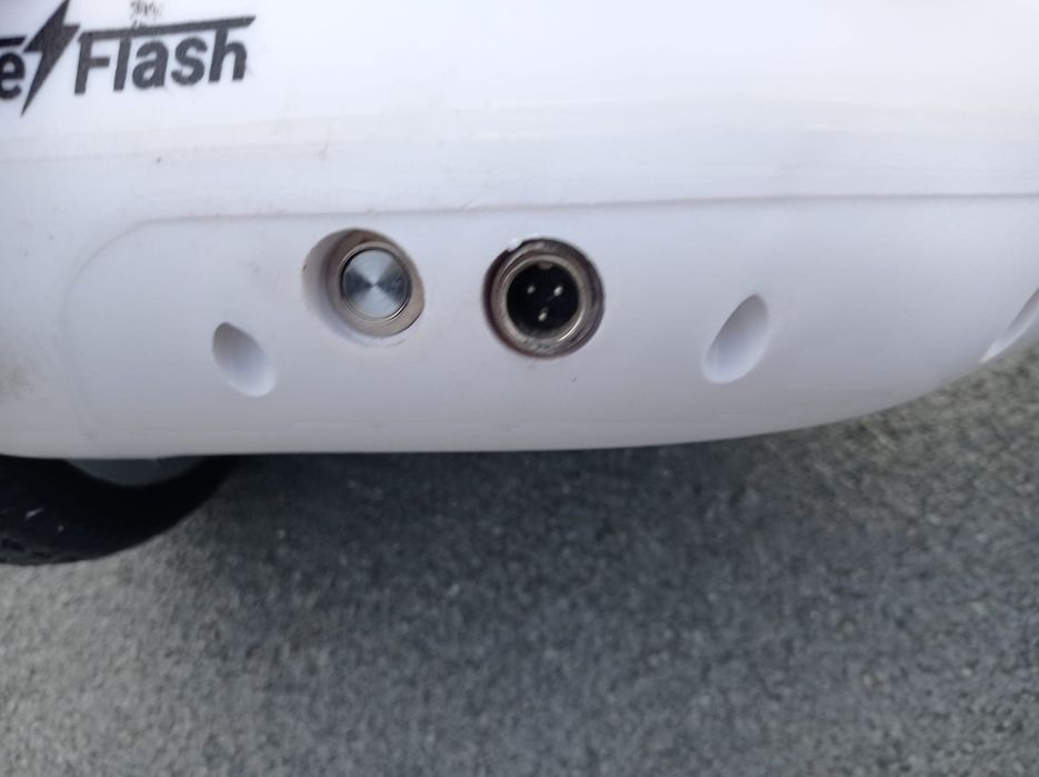 Vendo Overboard com pouco uso