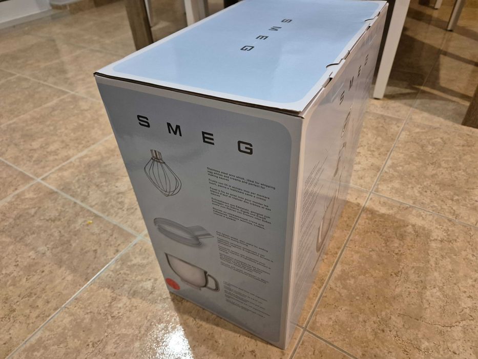 SELADO - Robot de cozinha SMEG - Batedeira VERMELHO - NOVO