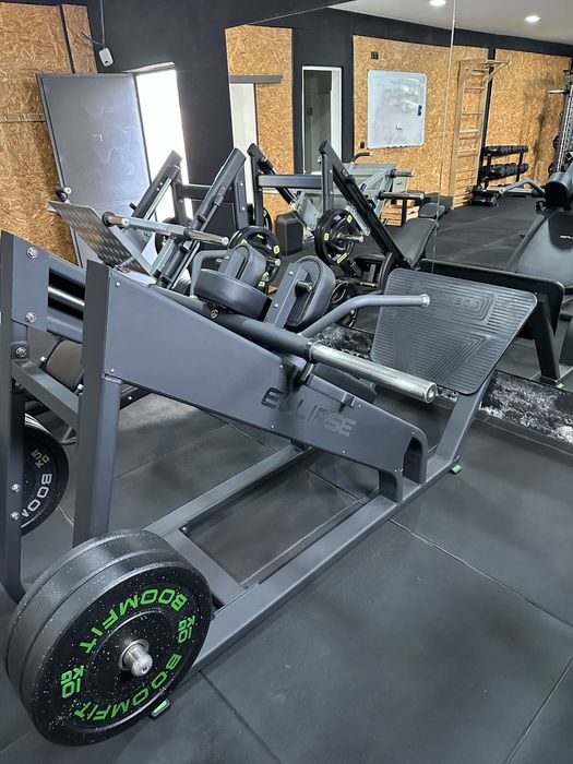 Professional Hack Squat Machine – NEW447102488161167360