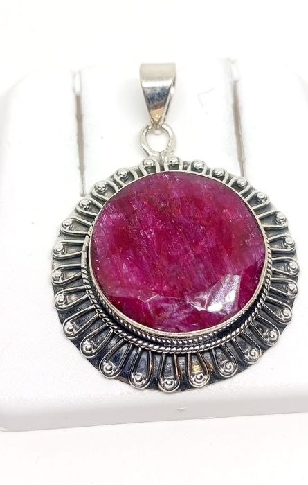 Wisior srebro 925, rubin